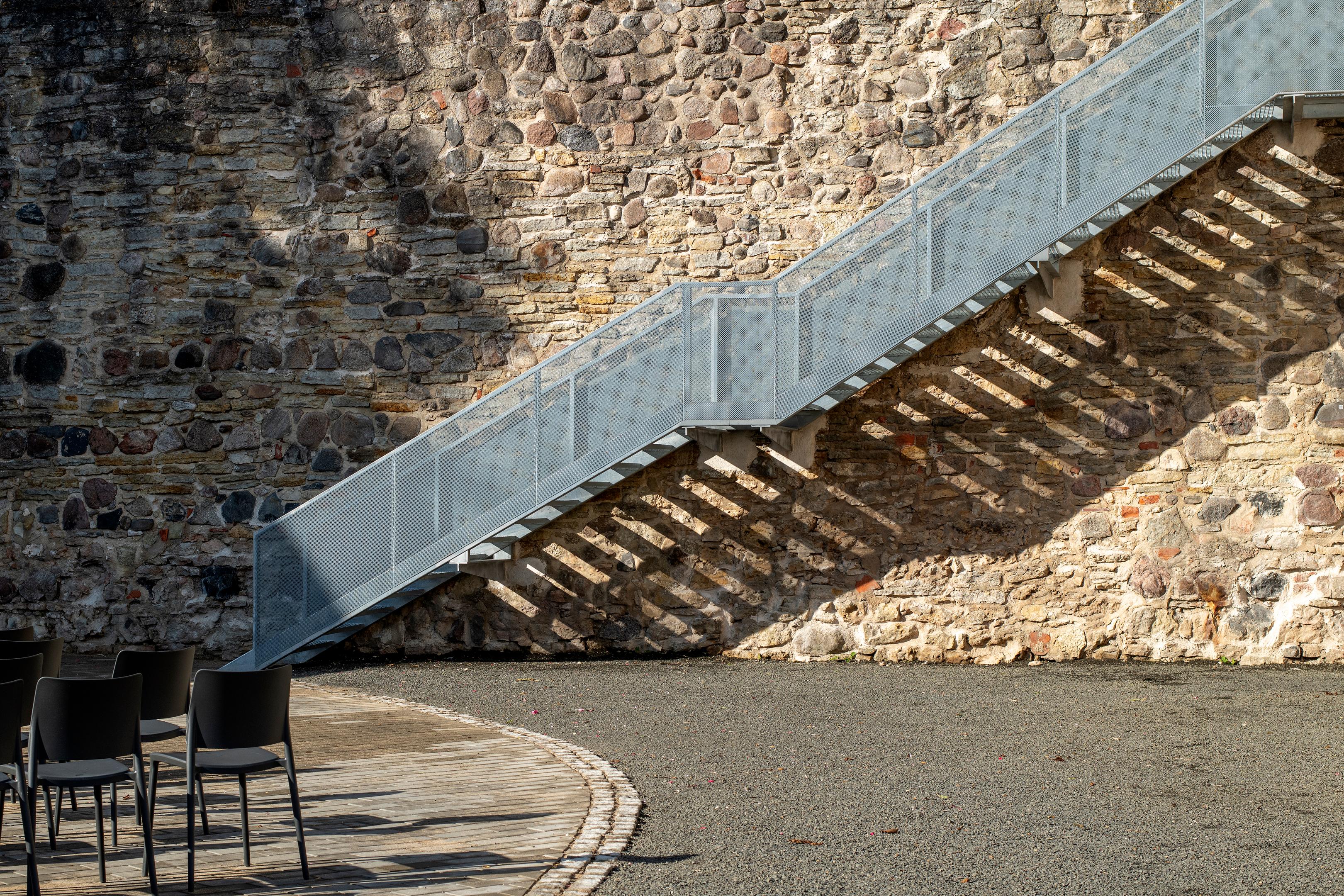 Metal staircase leading to the wall of Põltsamaa castle